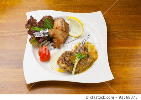 Fried quail Fried quail 93569375