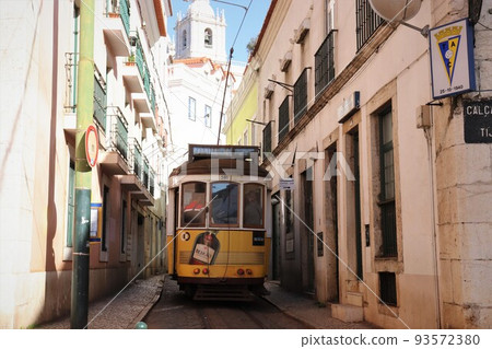 里斯本電車葡萄牙阿爾法瑪 里斯本電車葡萄牙阿爾法瑪 93572380