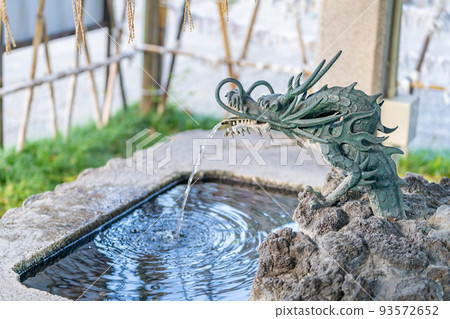 Kikuta Shrine, Narashino's guardian deity, Chozuya, Ryu Kikuta Shrine, Narashino's guardian deity, Chozuya, Ryu 93572652
