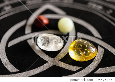 Power stone 93573477