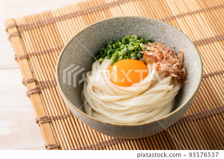Kamadama Udon 93576537