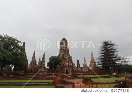 Wat Chai Wattanaram in Ayutthaya Wat Chai Wattanaram in Ayutthaya 93577338