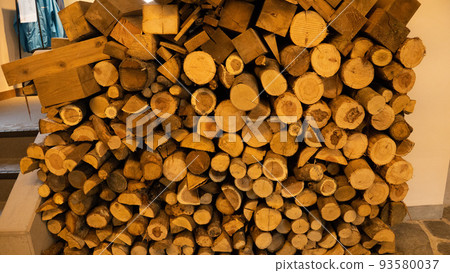 Flat stack of logs for wood stove 93580037