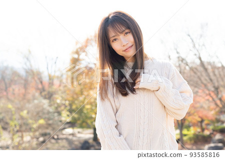 Beautiful Japanese women 93585816