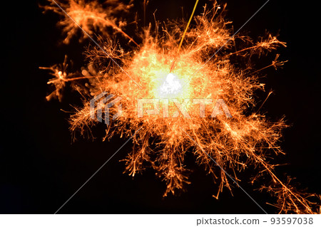 Sparklers of eastern Japan Change of sparks Sparklers of eastern Japan Change of sparks 93597038