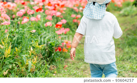 child, kid, younger 93604257