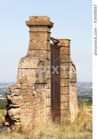 Old gate in the vineyards of Beaujolais, France Old gate in the vineyards of Beaujolais, France 93609897