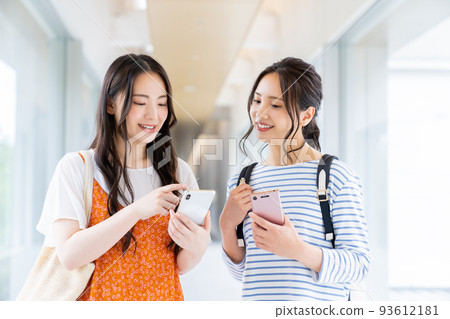 校園女大學生 93612181