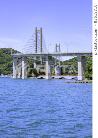 The symbol of Yobuko: Yobuko Ohashi Bridge (Karatsu City, Saga Prefecture) 93618710