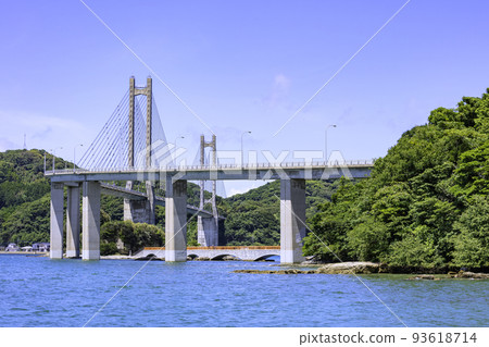The symbol of Yobuko: Yobuko Ohashi Bridge (Karatsu City, Saga Prefecture) 93618714