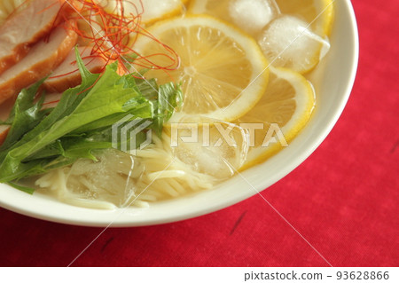 Lemon Ramen 93628866