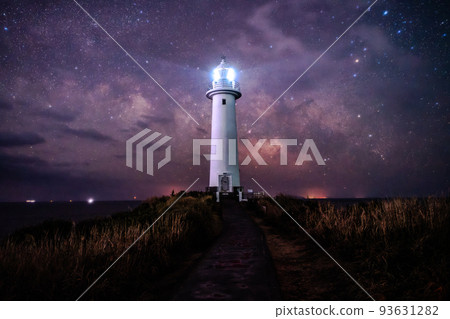 《Shizuoka Prefecture》 Milky Way and Lighthouse ・ Izu Peninsula Cape Tsumeki 93631282