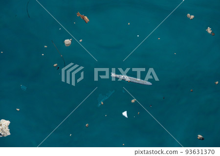 Ogasawara Pumice stone and plastic waste floating in the sea Ogasawara Pumice stone and plastic waste floating in the sea 93631370