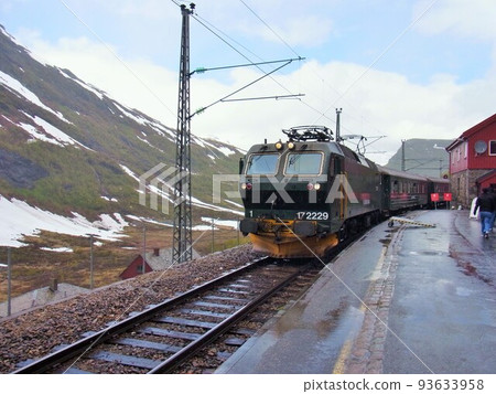 Norway's World Heritage fjords on the Bergen Express and Flåm Railway Norway's World Heritage fjords on the Bergen Express and Flåm Railway 93633958