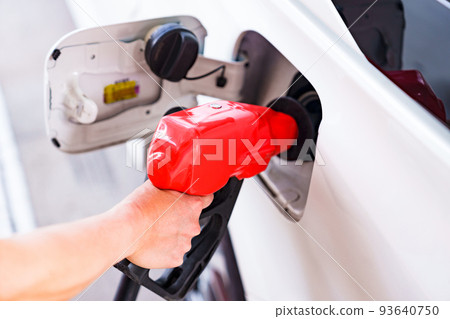 Gasoline refueling gas station [image of soaring crude oil prices] 93640750