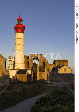 Saint-Mathieu Lighthouse, Pointe Saint-Mathieu in Plougonvelin, Finistere, France Saint-Mathieu Lighthouse, Pointe Saint-Mathieu in Plougonvelin, Finistere, France 93643915