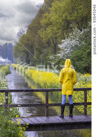 Yellow on sale rubber raincoat