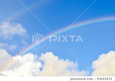 雙彩虹和藍天 93645635