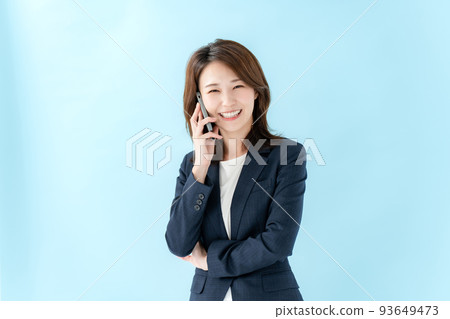 女商人智慧型手機 93649473