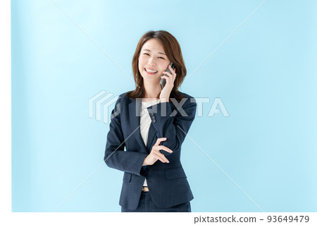 女商人智慧型手機 93649479