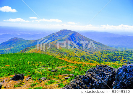 Mt. Osho from the summit of Mt. Adatara Mt. Osho from the summit of Mt. Adatara 93649520