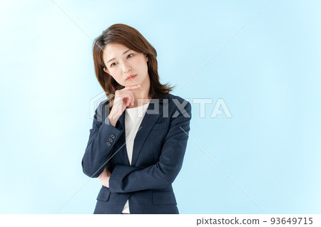 商務擔心的女人藍背 93649715