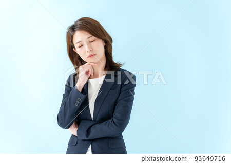商務擔心的女人藍背 93649716