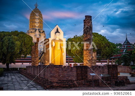 Standing Buddha image the landmark in Phitsanulok Province, Thailand. Standing Buddha image the landmark in Phitsanulok Province, Thailand. 93652061