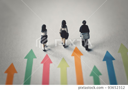 Colorful arrows and miniature students Colorful arrows and miniature students 93652312