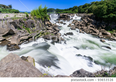 <Kagoshima Prefecture> Sogi Falls Miyahito Oguchi, Isa City <Kagoshima Prefecture> Sogi Falls Miyahito Oguchi, Isa City 93653516