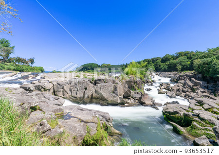 <Kagoshima Prefecture> Sogi Falls Miyahito Oguchi, Isa City 93653517