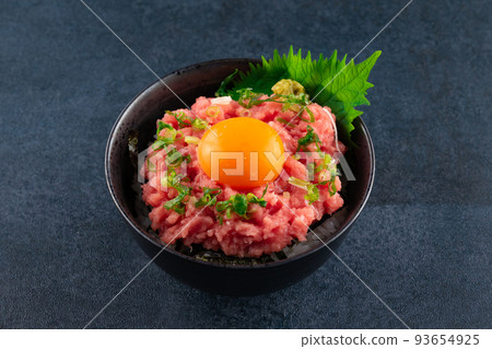 Tuna Tataki Don, Green Onion Toro Don 93654925