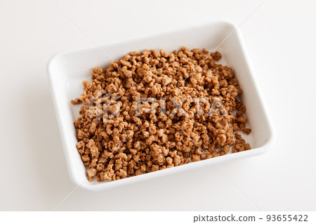 Soy meat in a white enamel vat Soy meat in a white enamel vat 93655422