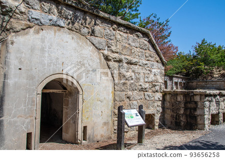 Okunoshima Northern Battery Ruins Tadanoumi Town, Takehara City, Hiroshima Prefecture 93656258