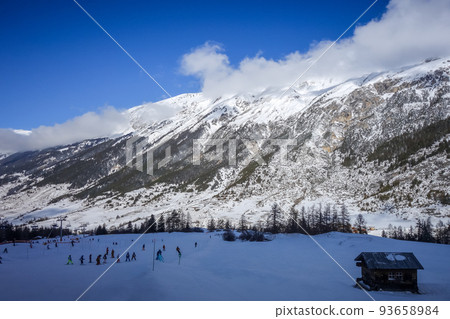 Ski slopes of Val cenis in the french alps Ski slopes of Val cenis in the french alps 93658984
