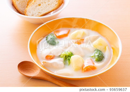 雞奶油燉 93659637