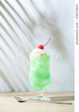 Melon Soda Melon Soda 93659841