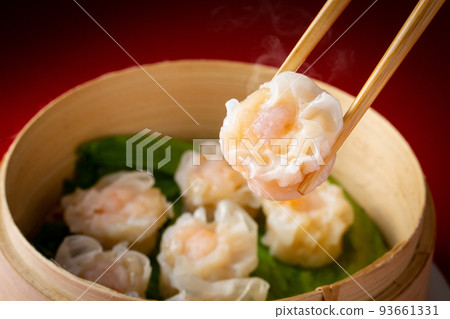 Shrimp Shumai 93661331