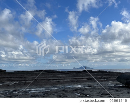 sea sky 93661346
