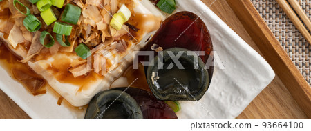 台灣 小吃 皮蛋豆腐 century egg tofu tofu ピータンとうふ 93664100