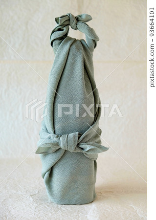 Furoshiki, bottle wrapping 93664101