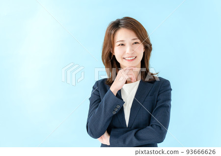 藍背女商人 93666626