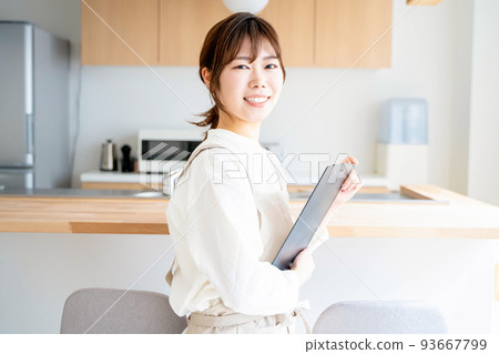 Housekeeper female Housekeeper female 93667799