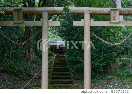 諏訪神社立牌坊（鹿兒島縣薩摩仙台市入木町浦菜） 93671392