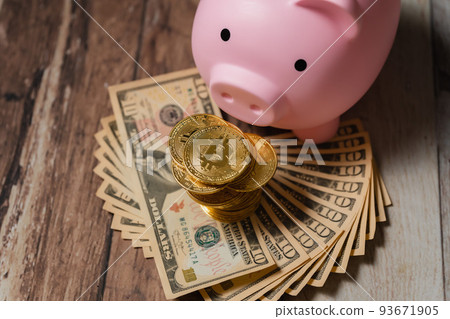 Piggy bank US dollar banknote virtual currency 93671905
