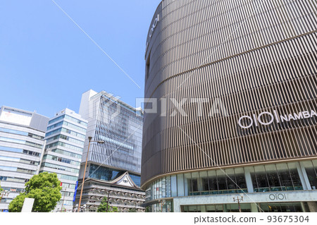 Namba, Chuo-ku, Osaka City The scenery in front of Nankai Namba Station Namba, Chuo-ku, Osaka City The scenery in front of Nankai Namba Station 93675304