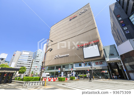 Namba, Chuo-ku, Osaka City The scenery in front of Nankai Namba Station Namba, Chuo-ku, Osaka City The scenery in front of Nankai Namba Station 93675309