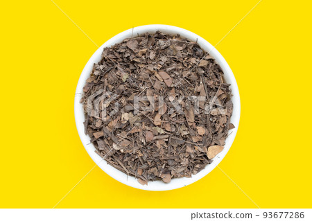 Rain tree or East Indian walnut dried leaves, Natural fertilizer for planting.  Potting mix 93677286