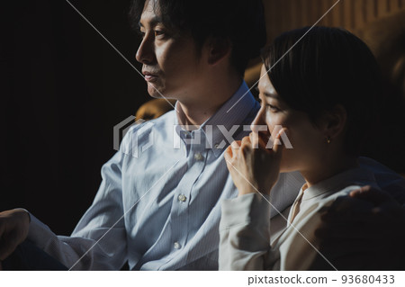 情侶悲傷 情侶悲傷 93680433