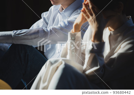 Couple sadness 93680442